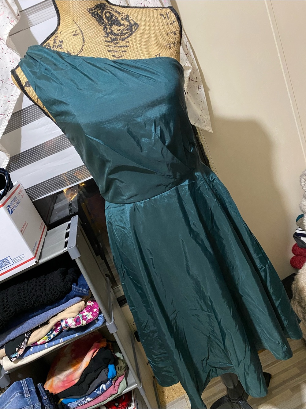 CAVENDISH Satin Cocktail Dress size women’s medium - Picture 2 of 8